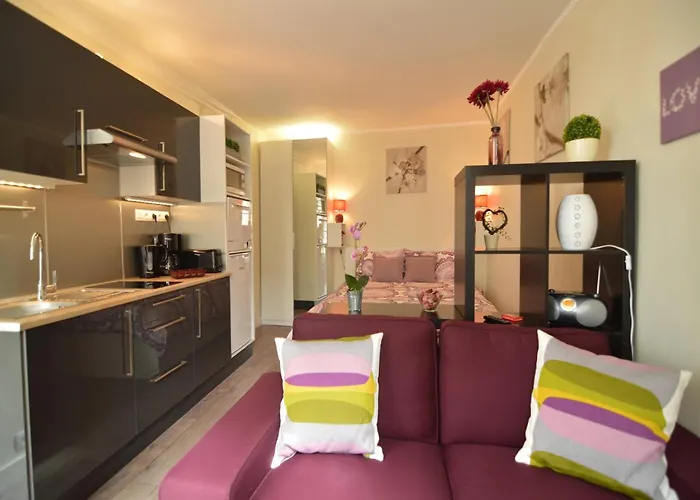 Modern Hideaway Apartament Bayeux