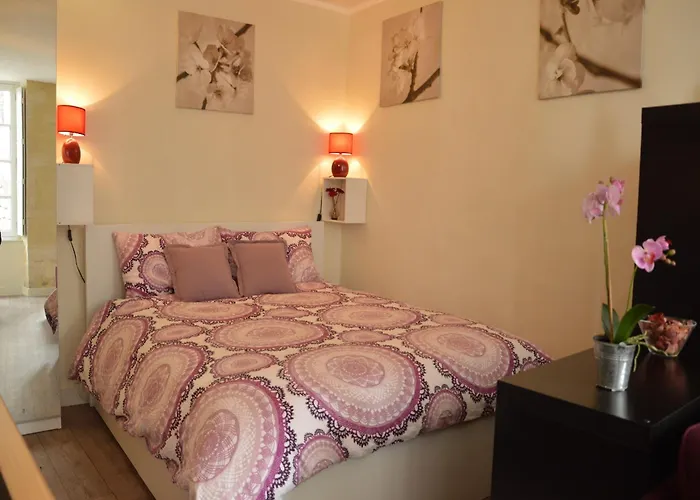 Modern Hideaway Apartament Bayeux