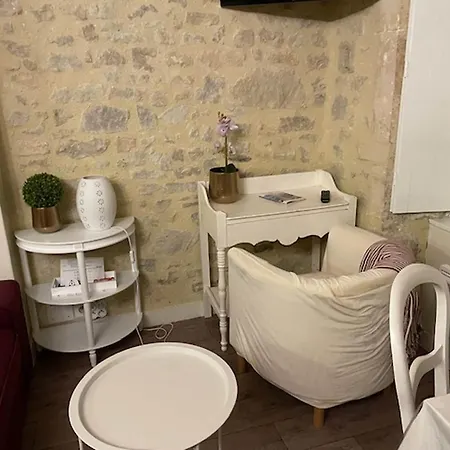 Apartment Modern Hideaway